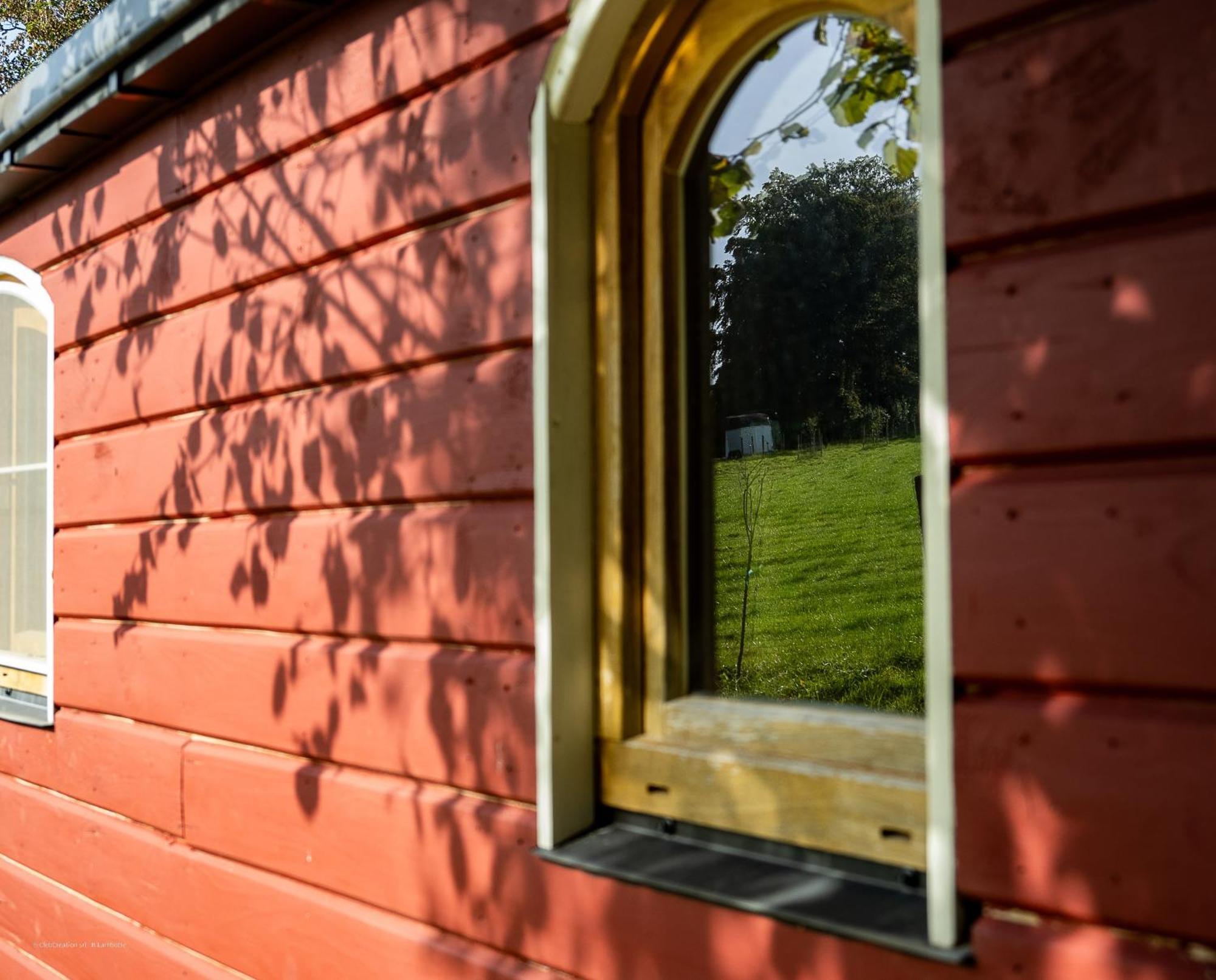 La Tiny House De La Bergerie Villa Lierneux Eksteriør billede
